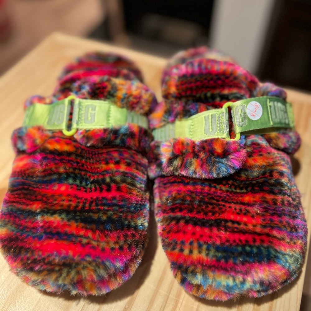 Brand new no box Uggs  Fluff It Pixelate